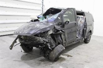 Démontage voiture Mercedes V-klasse V 300 2023/6