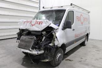 Vrakbiler auto Mercedes Sprinter  2024/3