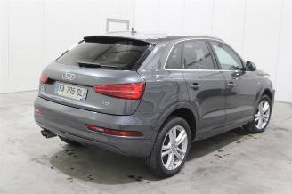 Audi Q3  picture 3
