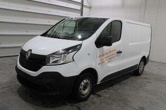 Salvage car Renault Trafic  2019/5