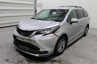 Schadeauto Toyota Sienna  2021/4