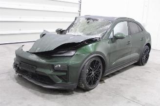 Uttjänta bilar auto Porsche Macan  2024/9