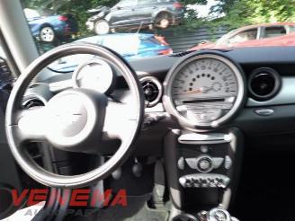 Mini Cooper Mini (R56), Hatchback, 2006 / 2013 1.6 16V Cooper picture 13