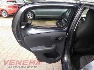 Peugeot 108 108, Hatchback, 2014 1.0 12V VVT-i picture 23