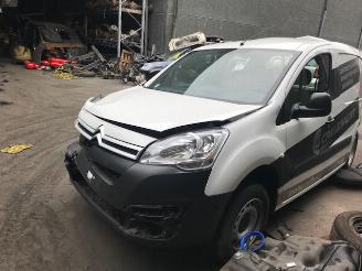 Autoverwertung Citroën Berlingo 1560CC - 55KW - DIESEL 2017/11