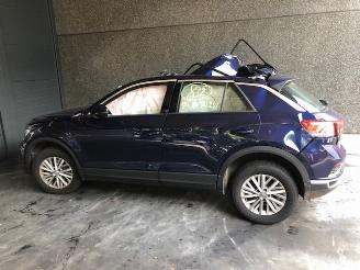 Volkswagen T-Roc 1000CC - BENZINE - TSI STYLE picture 3