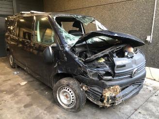 Auto da rottamare Volkswagen Transporter T6 - 2000CC - 110KW - EURO 6B 2018/1