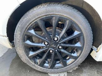 Ford Fiesta Fiesta VII (JA8) Hatchback 1.0 EcoBoost 12V 100 Hatchback  Benzine 998cc 74kW (101pk) FWD picture 9