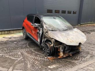 Renault Captur  picture 1