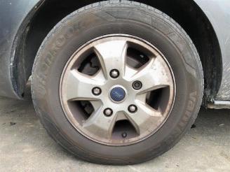 Ford Transit  picture 13