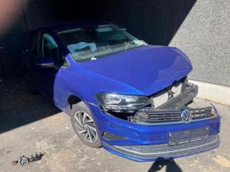 Volkswagen Golf Sportsvan  picture 1