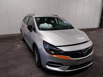 Vrakbiler auto Opel Astra Astra K Sports Tourer, Combi, 2015 / 2022 1.5 CDTi 122 12V 2021/10