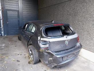 Vrakbiler auto BMW 1-serie 1 serie (F20), Hatchback 5-drs, 2011 / 2019 116d 1.6 16V Efficient Dynamics 2013/11