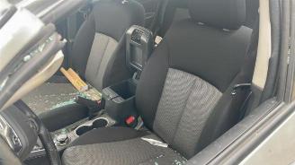 Mitsubishi L-200 L-200, Pick-up, 2014 2.2 DI-D 4WD picture 12