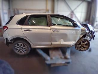 Hyundai I-30 i30 (PDEB5/PDEBB/PDEBD/PDEBE), Hatchback, 2016 1.0 T-GDI 12V picture 14