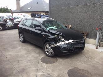 Kia Cee d 1500cc diesel picture 1