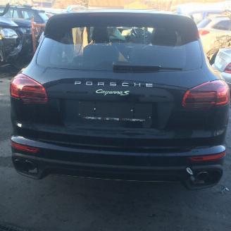 Porsche Cayenne HYBRIDE picture 1