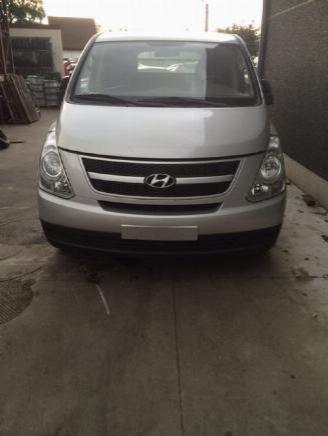 Vrakbiler auto Hyundai Caddy H1  2500CC/DIESEL 2010/1