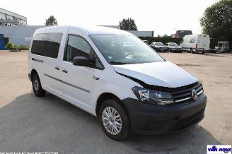 krockskadad bil bedrijf Volkswagen Caddy maxi COMBI 5 SEATS  N1 2017/4