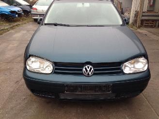 Volkswagen Golf  picture 2