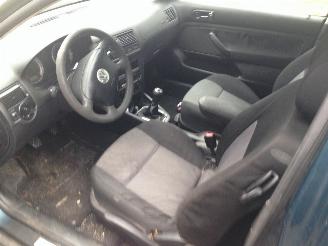 Volkswagen Golf  picture 8