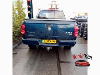 Dodge Ram Ram 3500 Standard Cab (DR/DH/D1/DC/DM), Pick-up, 2001 / 2008 5.7 V8 Hemi 1500 4x4 picture 4