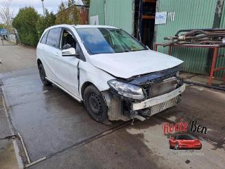 Mercedes B-klasse B (W246), Hatchback, 2011 / 2018 2.2 B-220 CDI BlueEFFICIENCY,d 16V picture 2