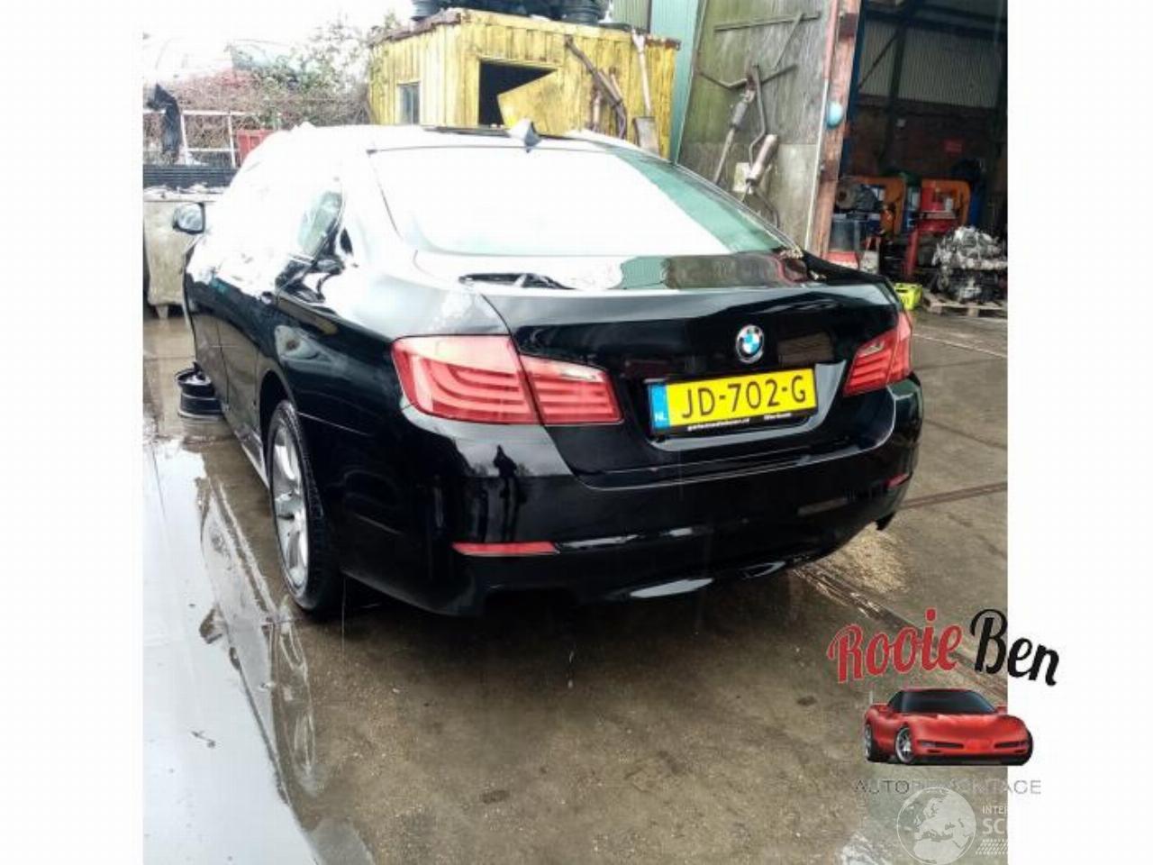 BMW 5-serie 5 serie (F10), Sedan, 2009 / 2016 550i V8 32V TwinPower Turbo