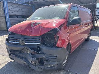 Volkswagen Transporter 2.0 TDI L2H1 picture 3