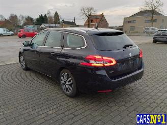 Peugeot 308  picture 6