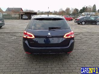 Peugeot 308  picture 5