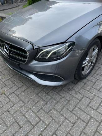 Mercedes E-klasse 200 d AVANTGARDE NAVI CAMERA LED WIDESCREEN picture 11