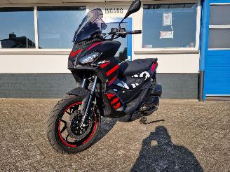 Aprilia  SR GT 125 CC RACING REPLICA picture 10