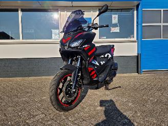 Aprilia  SR GT 125 CC RACING REPLICA picture 11