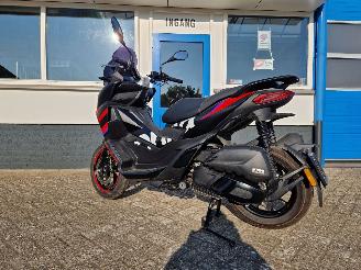 Aprilia  SR GT 125 CC RACING REPLICA picture 7