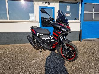 Aprilia  SR GT 125 CC RACING REPLICA picture 2