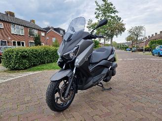 Yamaha XMAX 250 ABS picture 6