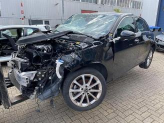 Vrakbiler auto Mercedes A-klasse A (177.0), Hatchback, 2018 / 2026 1.5 A-180d 2019