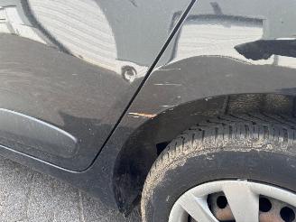 Hyundai I-10 1.0i i-Motion Go! 2016 picture 9