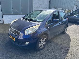 krockskadad bil auto Kia Venga 1.4 CVVT X-tra 2010/5