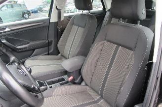Volkswagen T-Roc 1.0 TSI Style Business picture 19