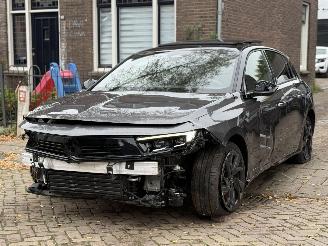 Vrakbiler auto Opel Astra hybrid 1.6 ULTIMATE 132 kw AUTOMAAT NEW MODEL 2023/1