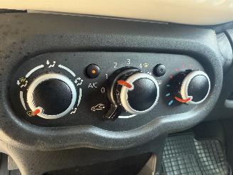 Renault Twingo 1.0 SCe Life NAP!! AIRCO picture 16