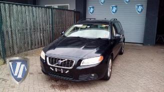 Salvage car Volvo V-70 V70 (BW), Combi, 2007 / 2016 2.4 D5 20V 2009