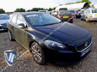 Salvage car Volvo V-40 V40 (MV), Hatchback 5-drs, 2012 / 2019 1.6 D2 2014/4