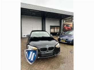 Vrakbiler auto BMW 1-serie 1 serie (F20), Hatchback 5-drs, 2011 / 2019 116i 1.6 16V 2014/7