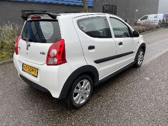Suzuki Alto 1.0 5drs picture 4